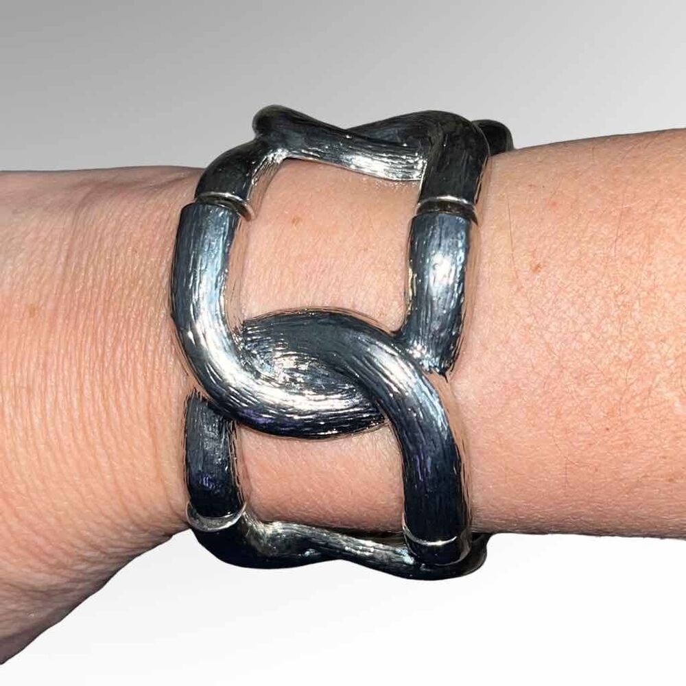 RJ GRAZIANO Chunky Slivertone Stretch Bracelet